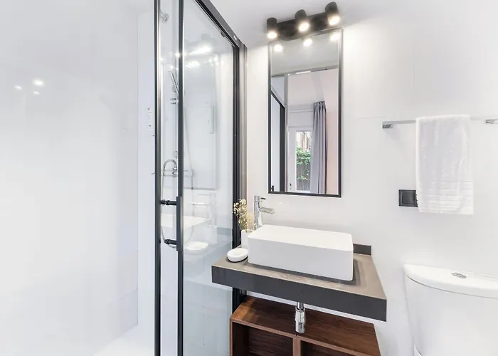 Oda ve Kahvaltı Lemar By Aspasios Barselona